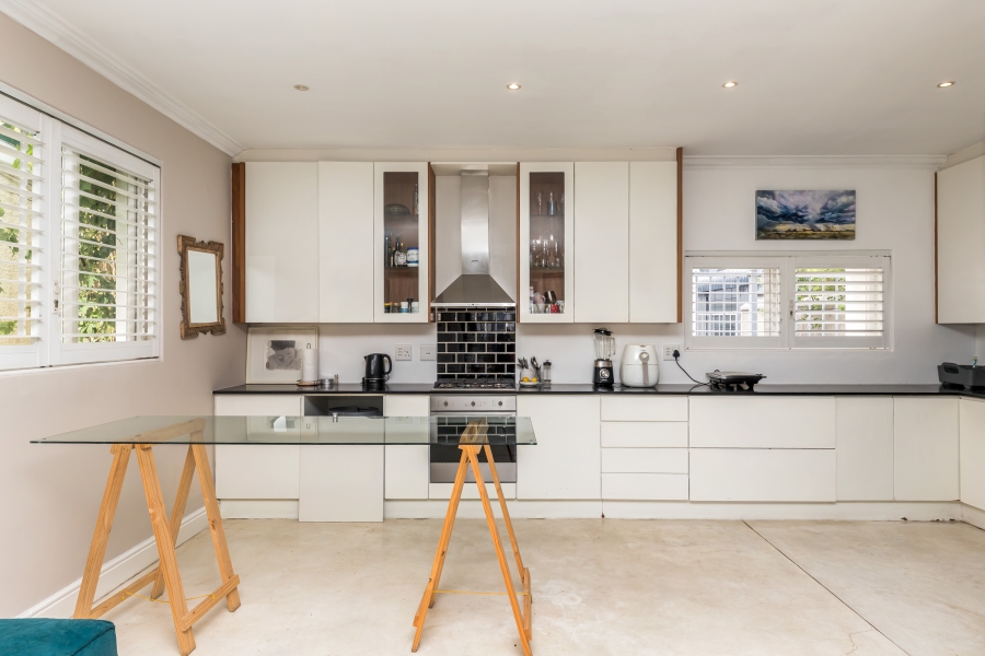 2 Bedroom Property for Sale in Claremont Upper Western Cape